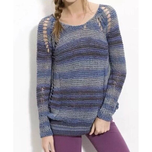 Free People Sweater Womens Small Blue Loose Knit Artsy Crochet Coastal Beachy - Picture 1 of 13